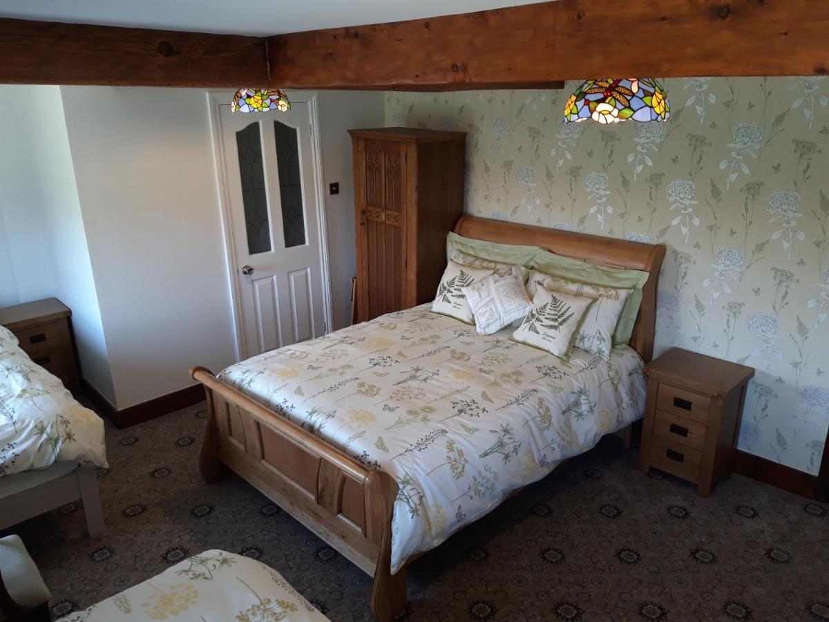 Upper Eyton Farmhouse B&B Alberbury Exterior foto